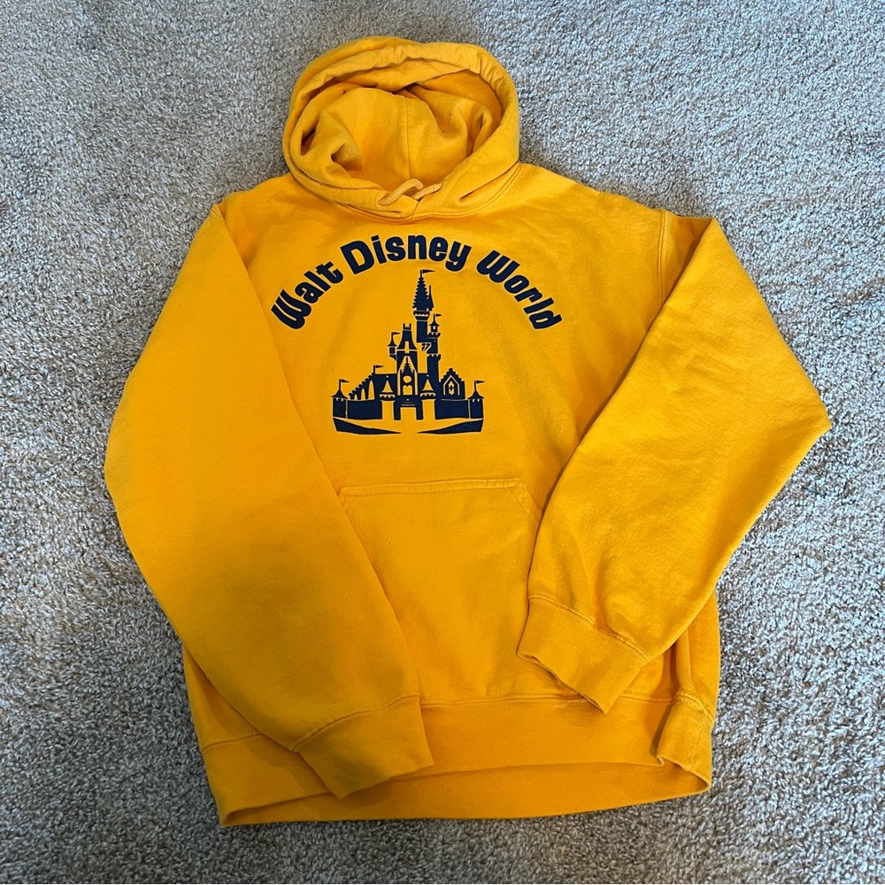 -NWOT- Walt Disney World Vault Collection hoodie